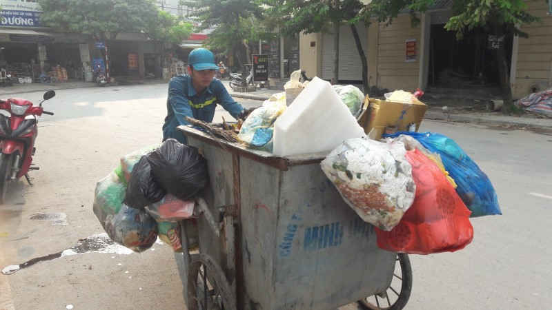 Gia Công Xe Gom Rác Đẩy Tay 500 Lít Ống Kẽm 3 Bánh Tại Đà Nẵng